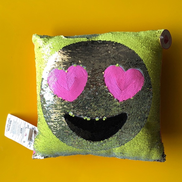 Justice Other - Emoji cushion. Reversible sequins.